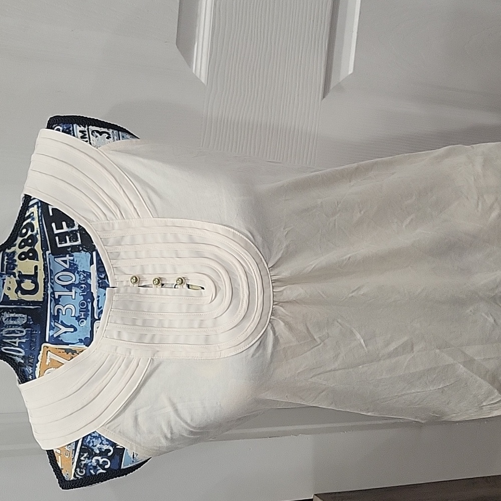 Banana Republic sleeveless top